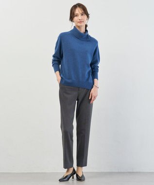 J.PRESS LADIES T/Rアルガンシルク テーパード パンツ ライトグレー系