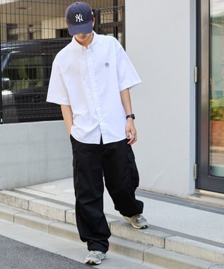 WEGO 【ユニセックス着用ITEM/MLサイズ展開】オックスフォードワンポイントシャツ（SS） ホワイト