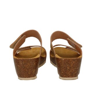 INTER-CHAUSSURES 【Marila】ダブルベルトフットベッドサンダル ゴールド