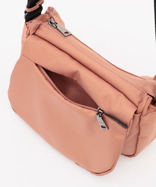 Y'SACCS 【Y’SACCS vous et】フロントファスナーショルダー ピンクベージュ