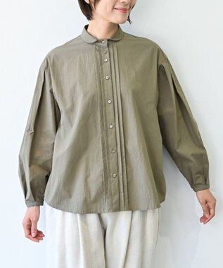 muuc 〈遠州織物の工場で織られた上質なコットン生地〉〈通年着られる〉小さめ衿 ボリューム袖 タックデザインブラウス