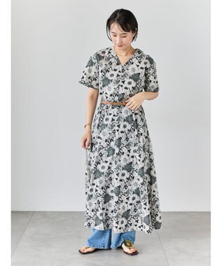 Te chichi 【LIBERTY FABRICS】Vネックフレアワンピース ブラック