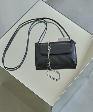 AMERICAN HOLIC ウォレットショルダーＢＡＧ Black
