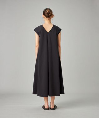 Chacott タックフレアワンピース ブラック