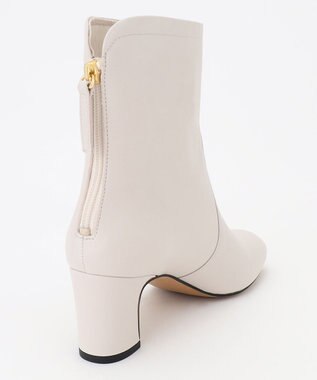 23区 ショート ヒール ブーツ アイボリー系