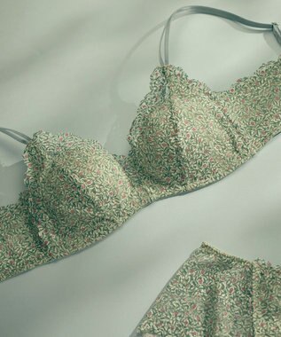 une nana cool MADE WITH LIBERTY FABRIC 特別な日以外の364日つけたくなるブラ 364ブラ レース ライトオリーブ