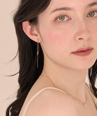 Phoebe 〈痛くないシリーズ/金属アレルギー対応〉ルミナスビジューライトフィットイヤリング 揺れる/パール シャンパンゴールド