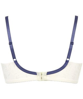 Wing 【ときはなつブラ】　夏のブラストレスから解放　さらっと快適　ウイング／ワコール　KB2871 クリーム