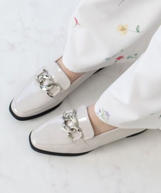 Bridget Birkin 【Bridget Birkin】チェーンアクセサリーローファー