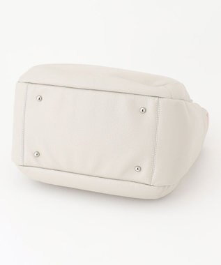 Y'SACCS シュリンクレザートート Mサイズ アイボリー