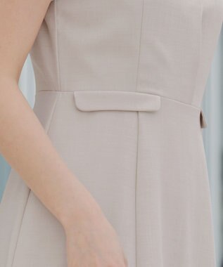 Tiaclasse 【小倉優子さん着用・洗える】フラップ付きミディアム丈フレアワンピース グレージュ