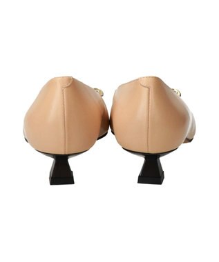 INTER-CHAUSSURES 【ANGEL ALARCON】ポインテッドトウチェーンパンプス ベージュ