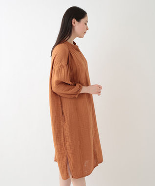 クレープガーゼ 前あきギャザーワンピース / UCHINO