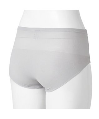 Chacott エアリーライトショーツ パールグレー