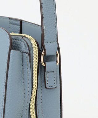LA BAGAGERIE 【maison vert】 【多収納】アオリショルダーバッグ ライトブルー