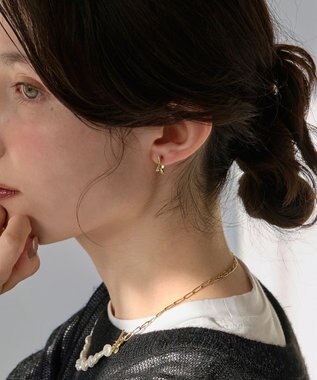Phoebe 【金属アレルギー対応】ワンタッチライナースタービジューフープピアス　ゴールド ゴールド