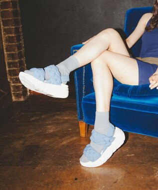 STEVE MADDEN HORIZON 5 編み込みスポーツサンダル ブルー