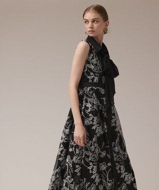 GRACE CONTINENTAL フラワー刺繍ボウタイドレス ブラック