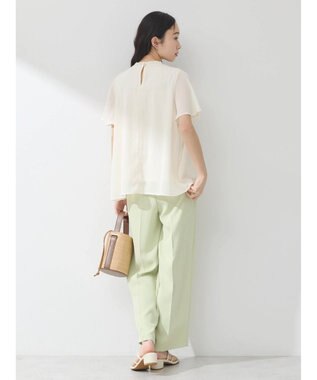 earth music&ecology マジョリカプリーツ半袖ブラウス Ivory