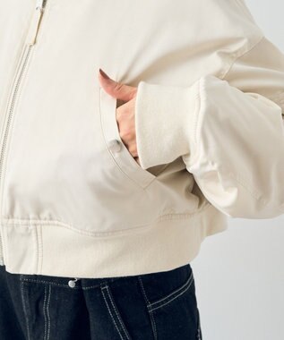 earth music&ecology ファーリバーシブルショートＭＡ－１ Ivory