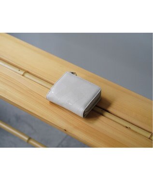 MIYABIYA La quoh with kirakaracho　角つなぎ ソフトレザー L字ミニウォレット 月白（グレージュ）