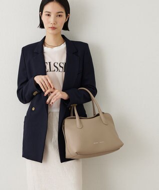 IACUCCI ＜GISELe12月号掲載＞ラーナ M ALCE グレージュ