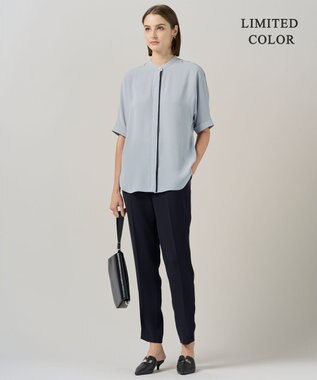 ICB L 【人気のため新色追加・接触冷感・UVケア・速乾・洗える】BackSatinAmunzen 5分袖バンドカラーブラウス サックスグレー系［WEB限定］