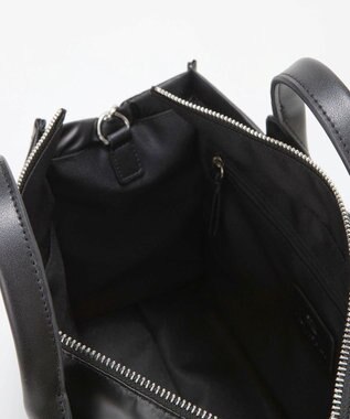 TOPKAPI 【TREASURE TOPKAPI】メタリック パデット ショルダー付 トートバッグ ブラック