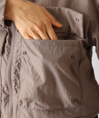 Columbia Columbia/ パラキューティクロップドカーゴウィンドブレーカー /コロンビア Iron