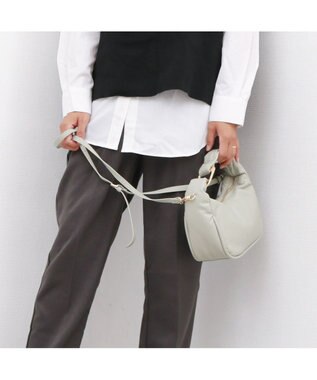 UNBILLION 【テレビ ドラマ着用アイテム】カシュカシュ cachecache / メタルアクセントパフィミニショルダー