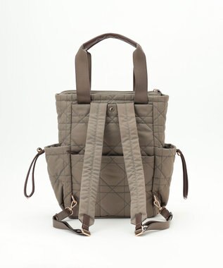 LA BAGAGERIE グリッドキルティングリュック グレージュ