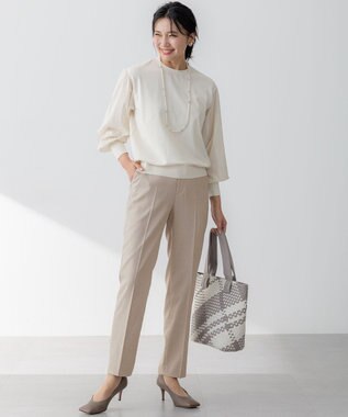 23区 L 【セットアップ対応/防シワ性/洗える】アイアスマットストレッチ テーパード パンツ ベージュ系