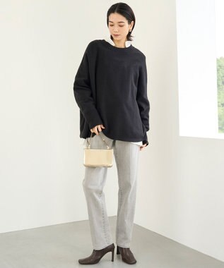 UNFILO 【洗える】ふわふわニット ラウンドヘム ブラック