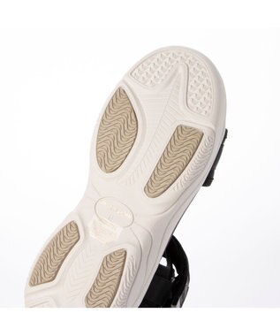 ing <ing>厚底スポーツサンダル ブラック