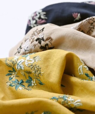 muuc 〈2WAY〉〈コットン×リネン〉〈高品質なドライタッチ生地〉〈遠州織物の工場で織られた上質なコットン生地〉野小花刺繍 羽織り＆ワンピースドレス イエロー