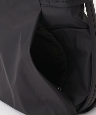 Y'SACCS 【ナイロンタフタ】トラベルショルダーリュック ブラック