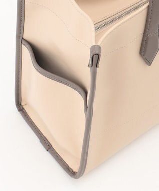 Y'SACCS リサイクルレザー　バインダーA4トートバッグ アイボリー