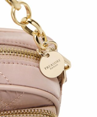 TOPKAPI 【TREASURE TOPKAPI】キルティング アクリルチェーン付 ショルダー バッグ ペールベージュ