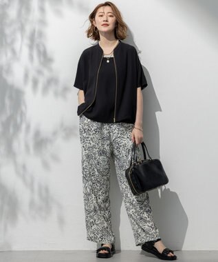 23区 【一部店舗限定/吸水速乾/UVカット/接触冷感】ストレッチジョーゼット フレンチスリーブ ブルゾン ブラック系