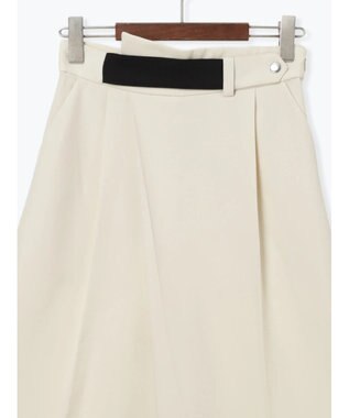 Te chichi アシメクロップドパンツ オフホワイト