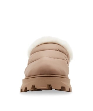 STEVE MADDEN FIRE PLACE 厚底キルティングファーシューズ タン
