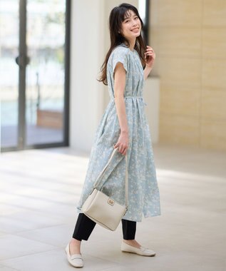 ANY 【手洗い可能】レトロギャザーワンピース サックス