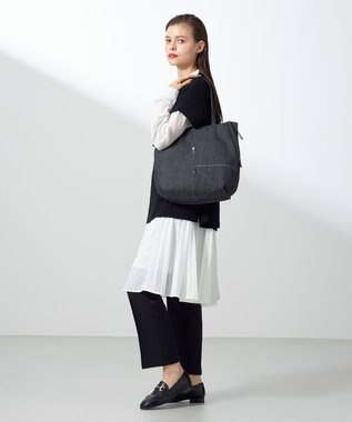 Y'SACCS デニムトートバッグ　Mサイズ ブラック【WEB限定カラー】