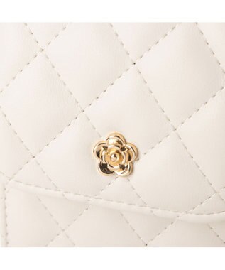 LA BAGAGERIE 【MONICA】キルティングマルチミニショルダー ホワイト