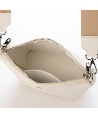 UNBILLION カシュカシュ cachecache / 舟型シュリンクショルダー アイボリー