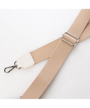 UNBILLION カシュカシュ cachecache / 舟型シュリンクショルダー アイボリー