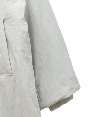 Green Parks シームレス中綿ドロストコート Off White