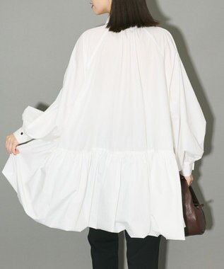 Green Parks ボウタイリボン付裾バルーンシャツワンピースⅡ Off White