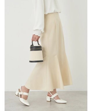 earth music&ecology ピンストライプマーメイドスカート Beige
