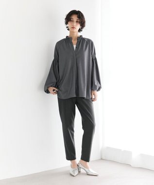 #Newans 【洗濯機可/しわになりにくい】シャーリングネック ボリュームスリーブブラウス チャコール